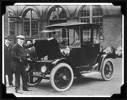 Brief History and General Introduction of Automobile