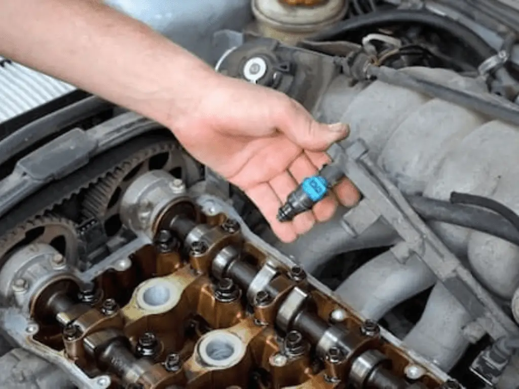 How to remove fuel injector